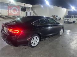 Chrysler 200